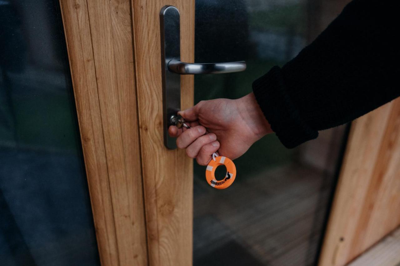ホテル North Coast 500 Pods Achmelvich エクステリア 写真
