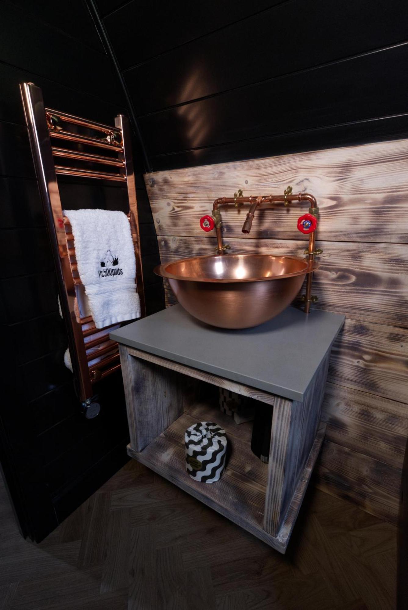 ホテル North Coast 500 Pods Achmelvich エクステリア 写真