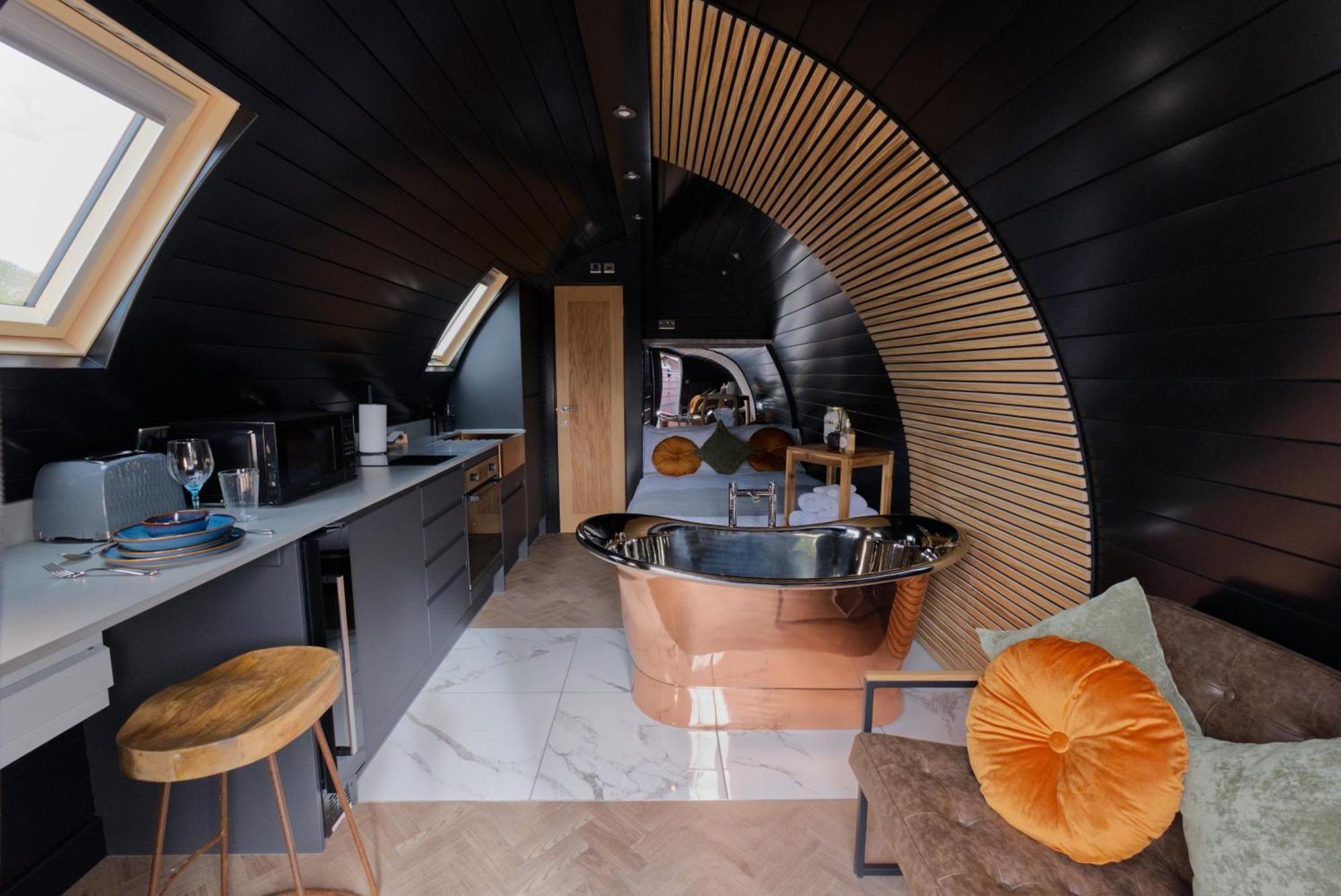 ホテル North Coast 500 Pods Achmelvich エクステリア 写真